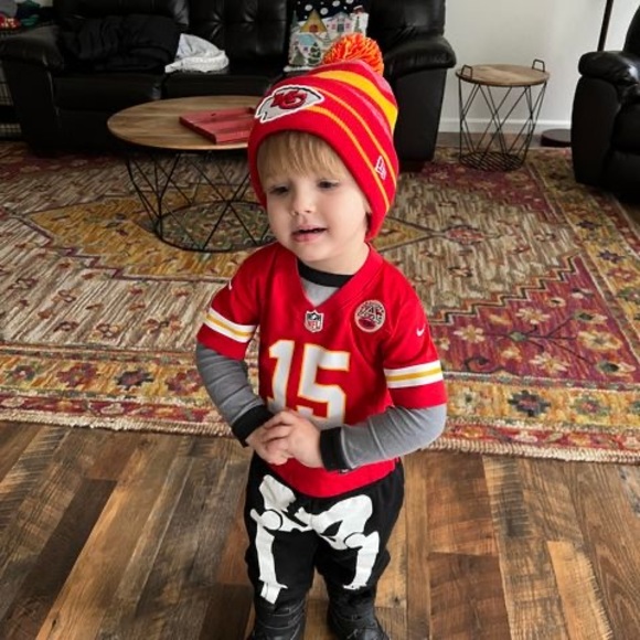 Meet your Posher, Thomas - Picture 1 of 1